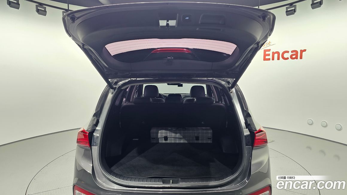 Hyundai Santafe 2020