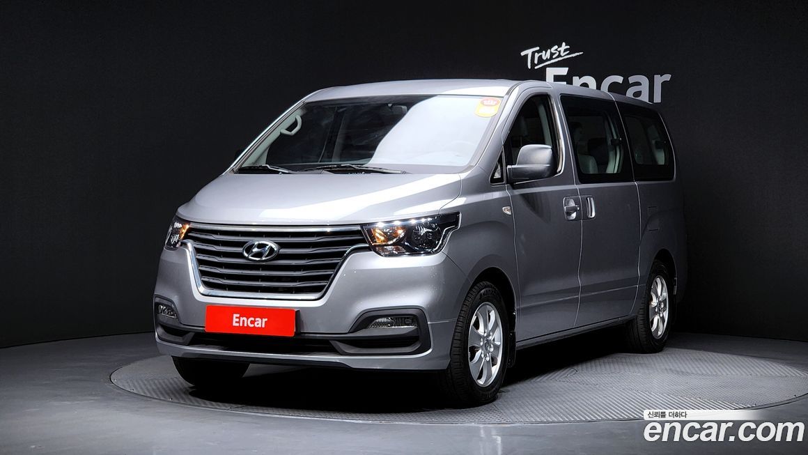 Hyundai Starex 2019