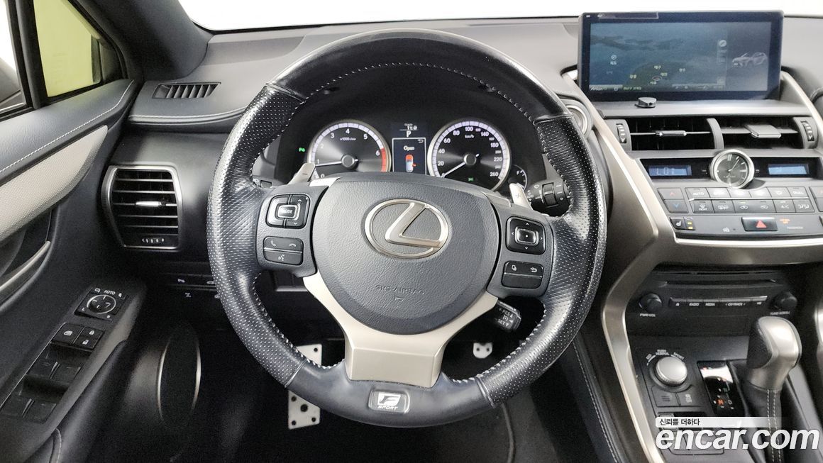 Lexus NX 2016