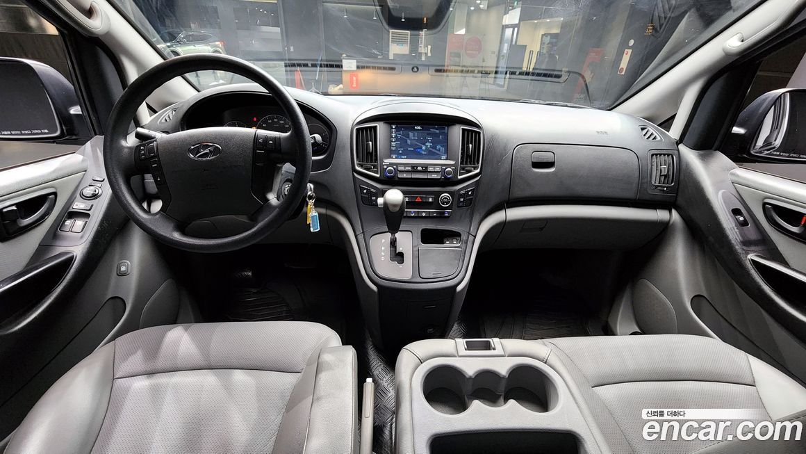 Hyundai Starex 2019