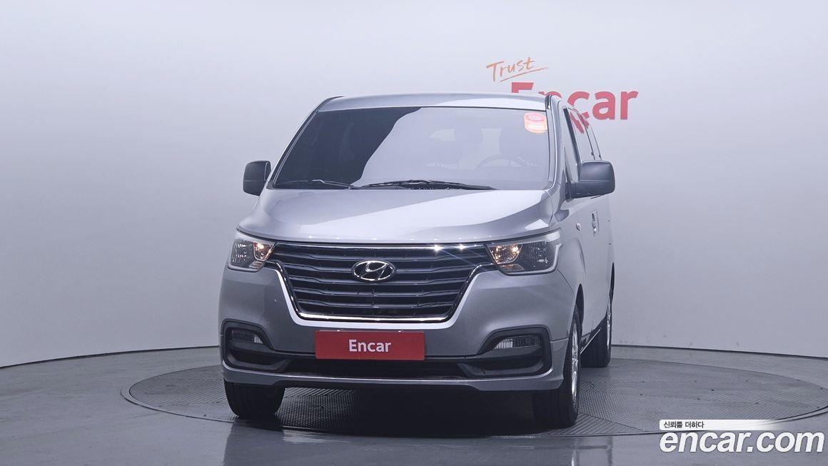 Hyundai Starex 2019