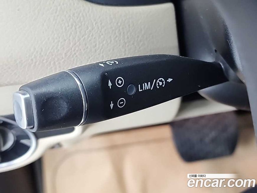 Mercedes-Benz GLA-Class 2019