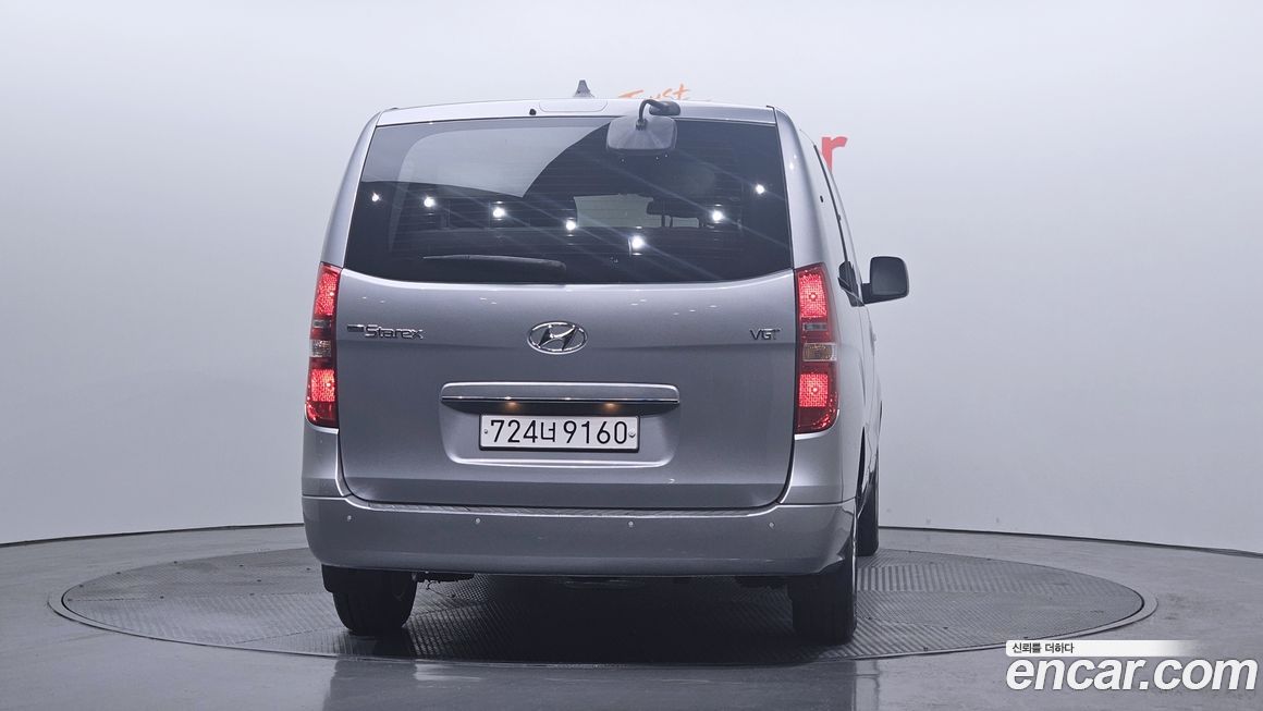 Hyundai Starex 2019