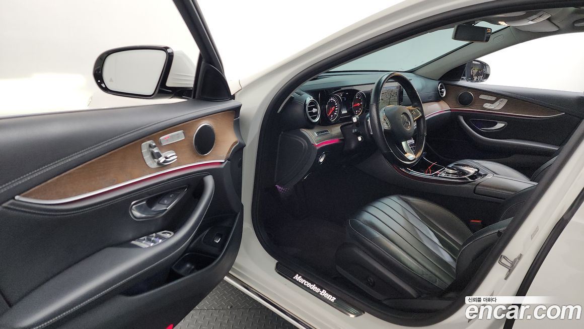 Mercedes-Benz E-Class 2018