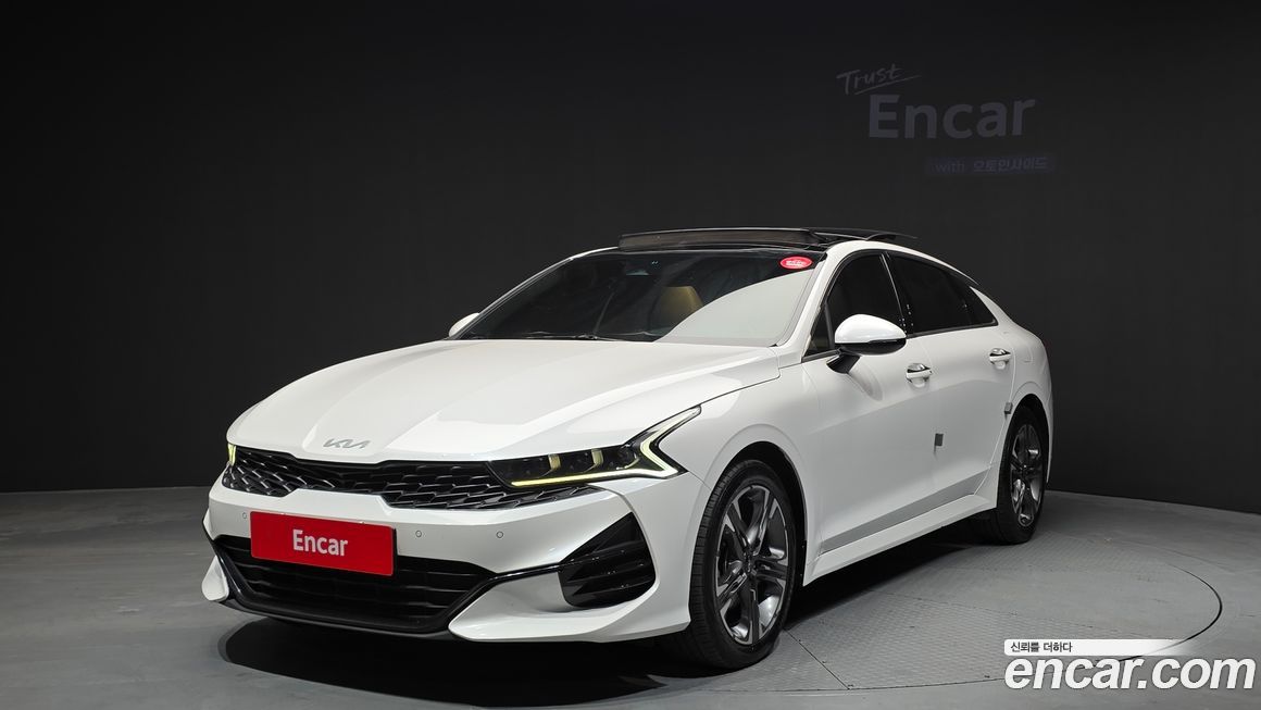 Kia K5 2023