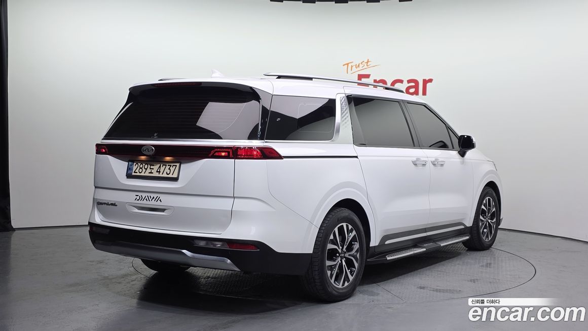 Kia Canival 2021