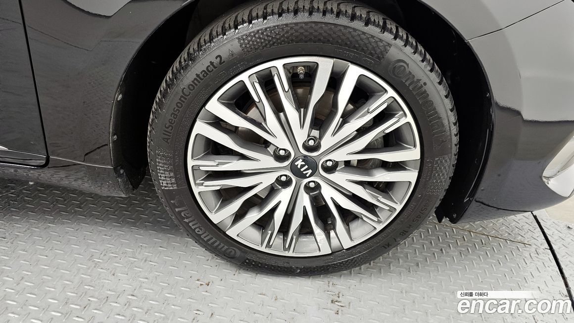 Kia K7 2021