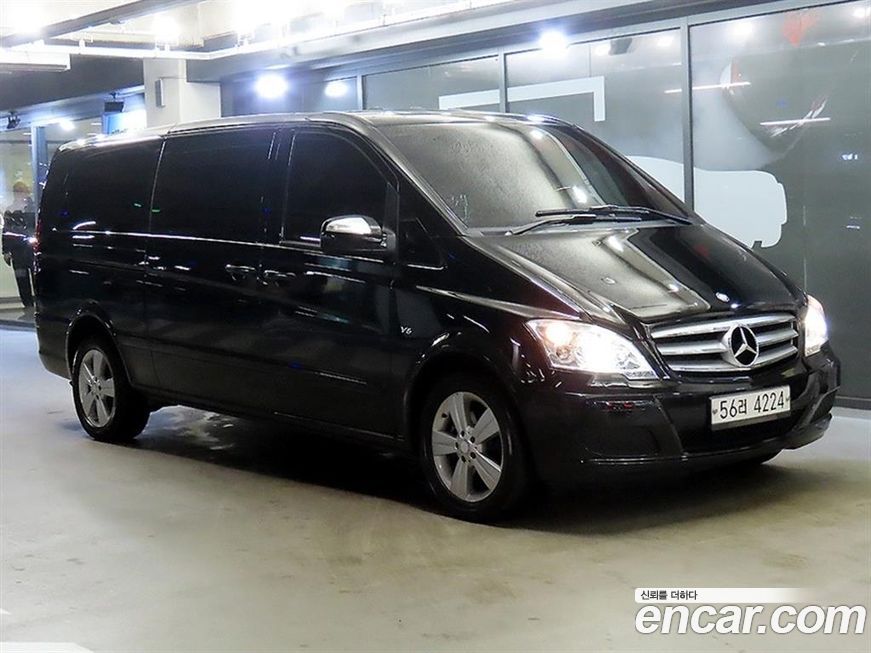 Mercedes-Benz V-Class 2011