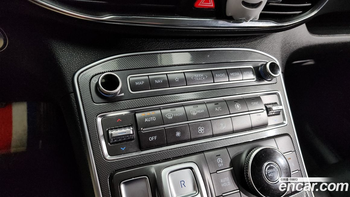 Hyundai Santafe 2021