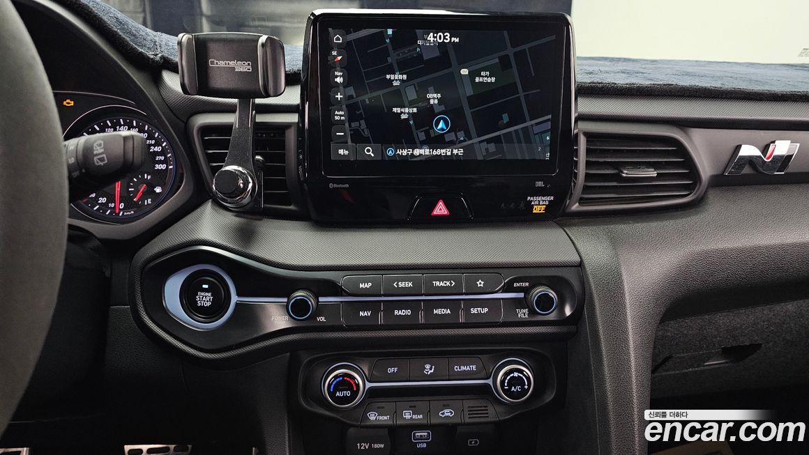 Hyundai Veloster 2021