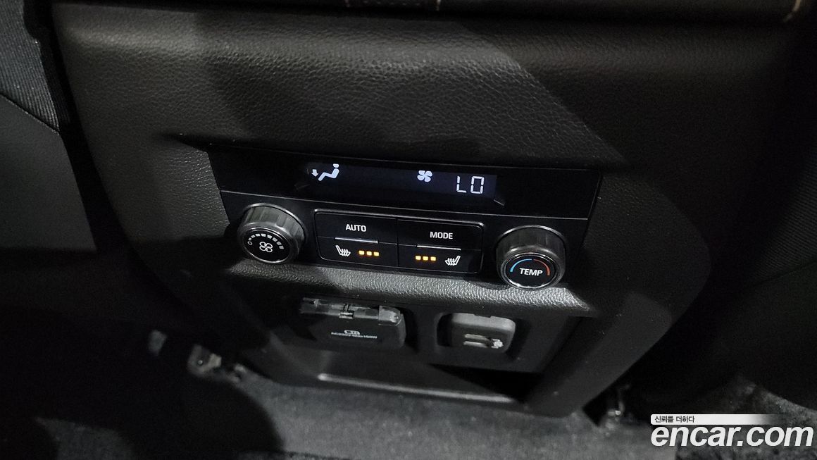 ChevroletGMDaewoo Traverse 2021