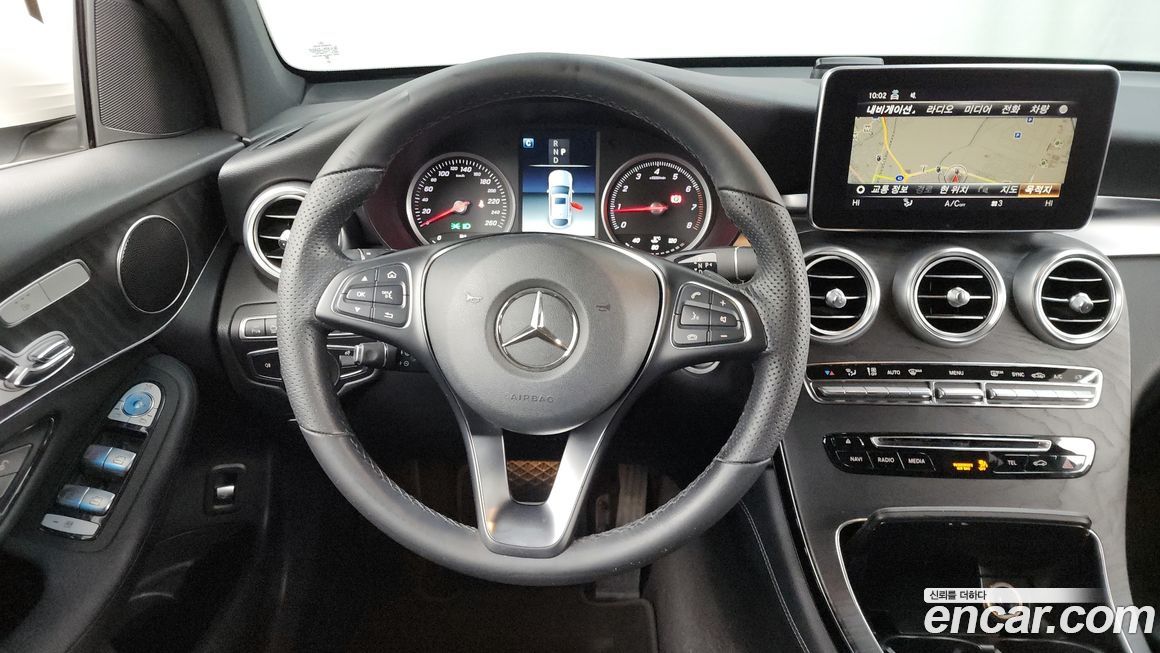 Mercedes-Benz GLC-Class 2019