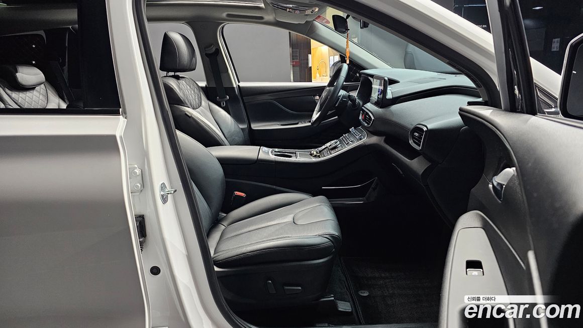 Hyundai Santafe 2023