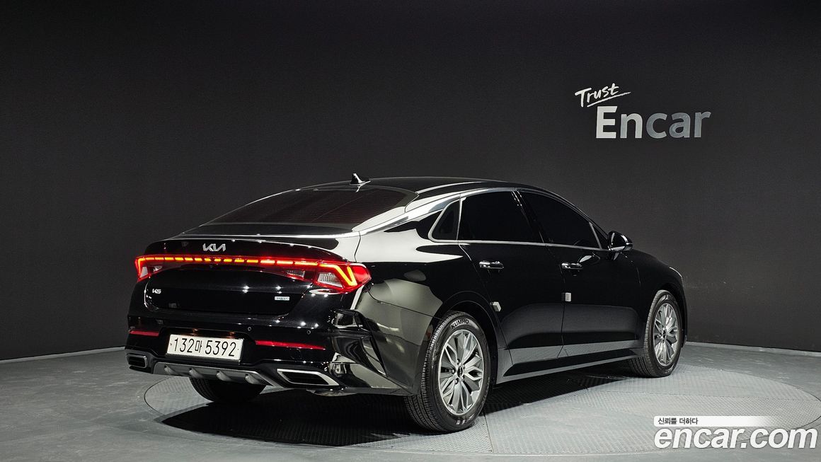 Kia K5 2023