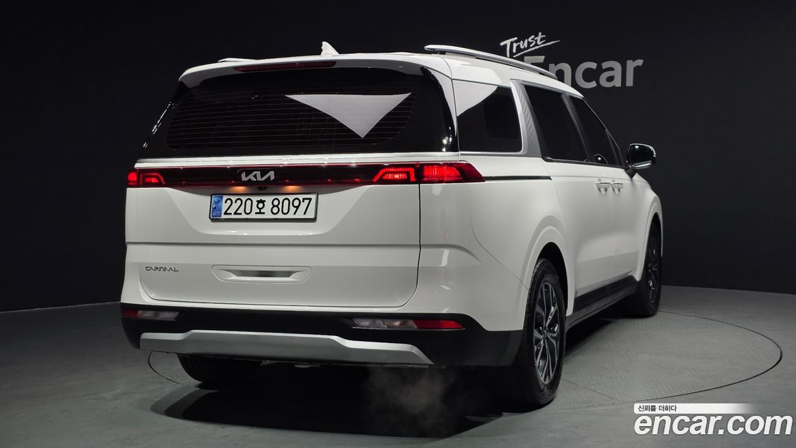 Kia Canival 2023