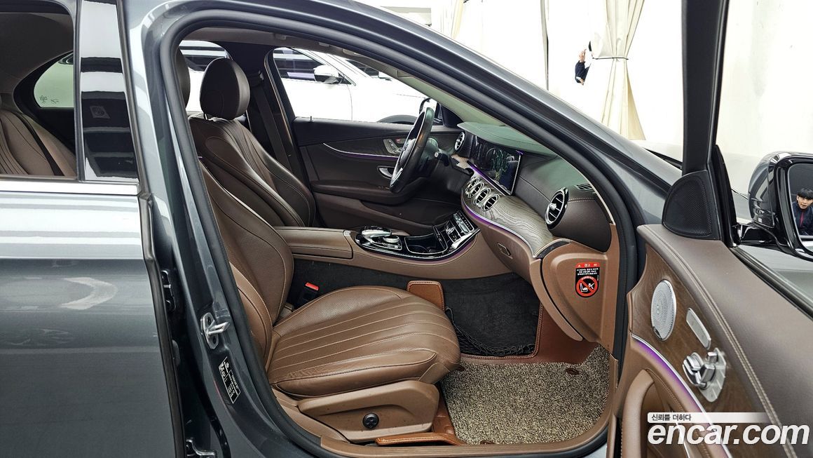 Mercedes-Benz E-Class 2019