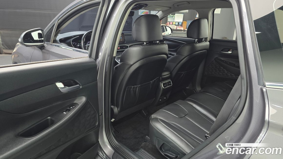 Hyundai Santafe 2022