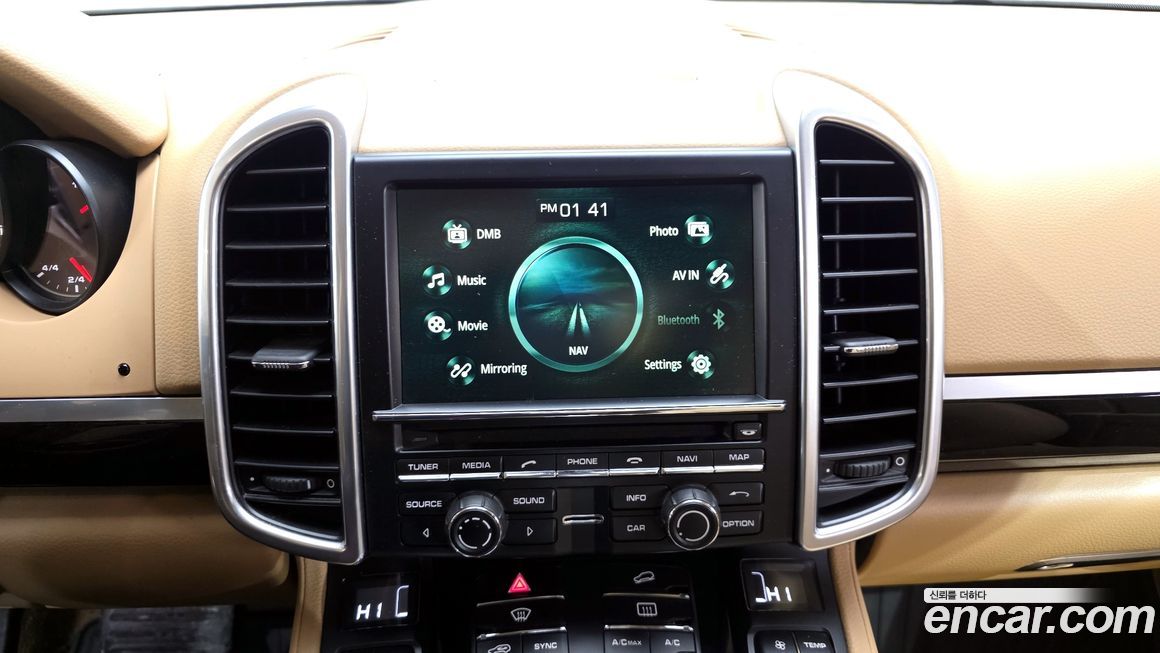 Porsche Cayenne 2016