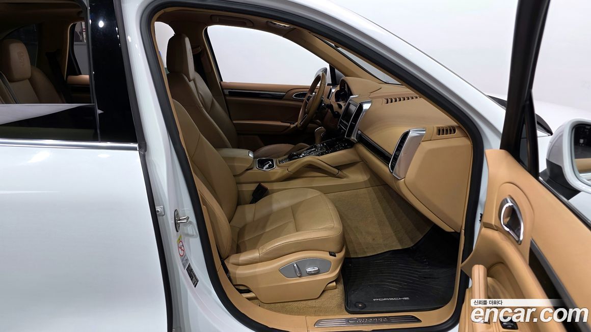 Porsche Cayenne 2016