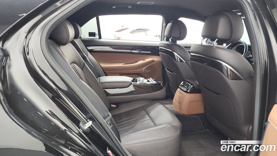 Genesis G90 2019
