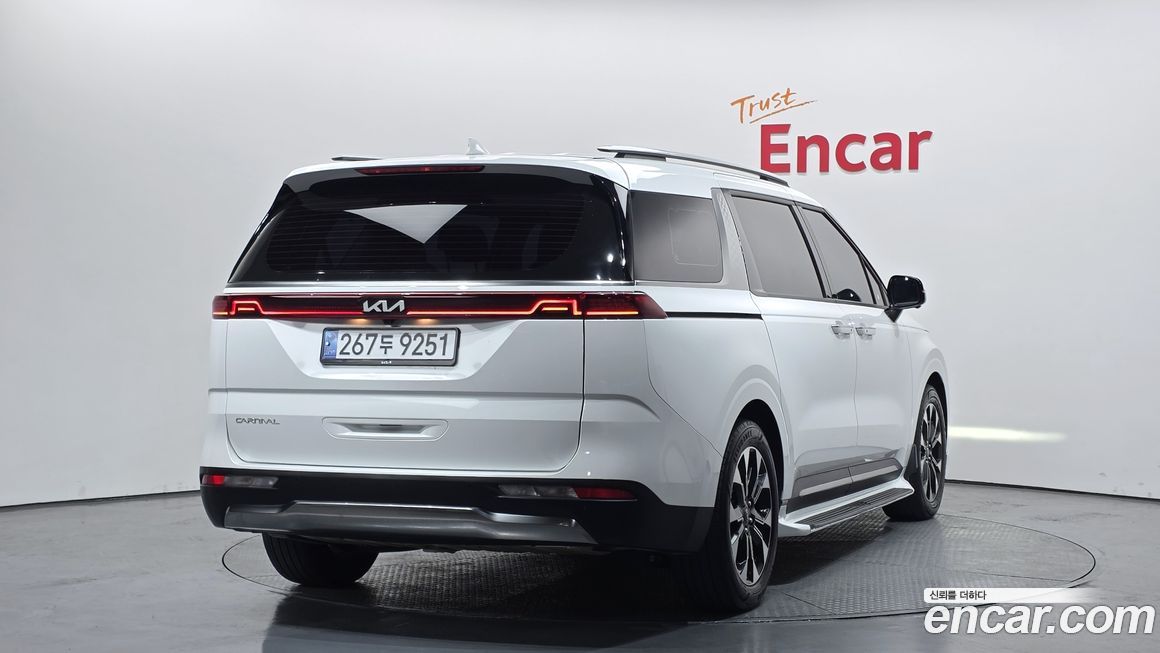 Kia Canival 2023