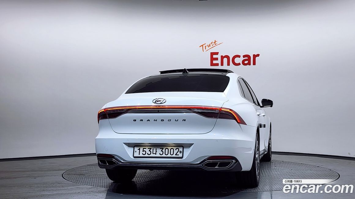 Hyundai Grandeur 2020