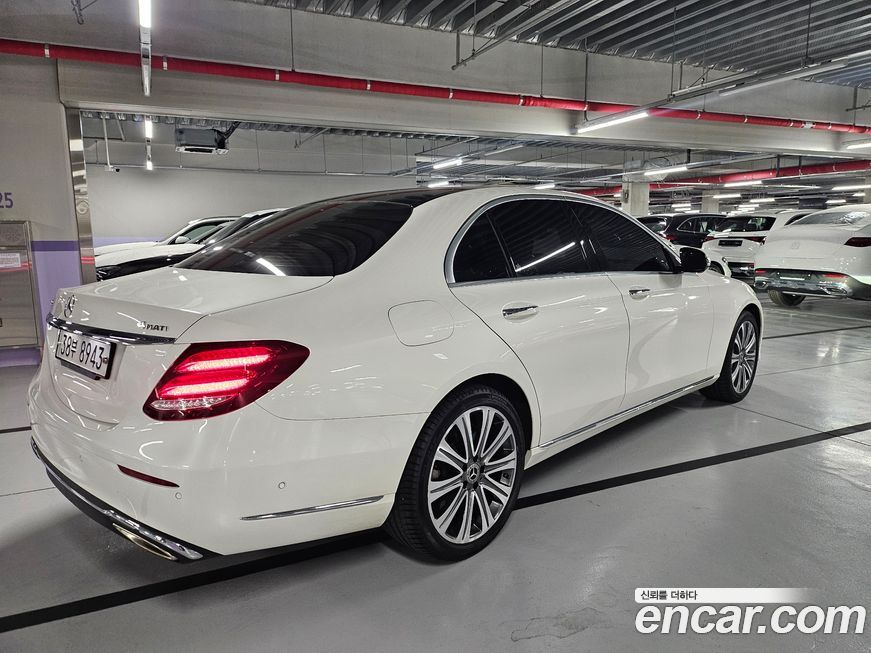 Mercedes-Benz E-Class 2018