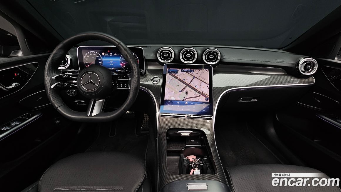 Mercedes-Benz C-Class 2023