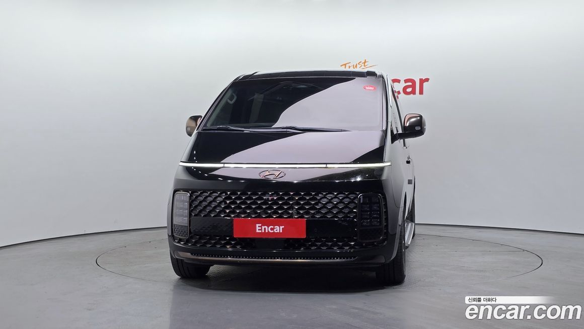 Hyundai Staria 2022