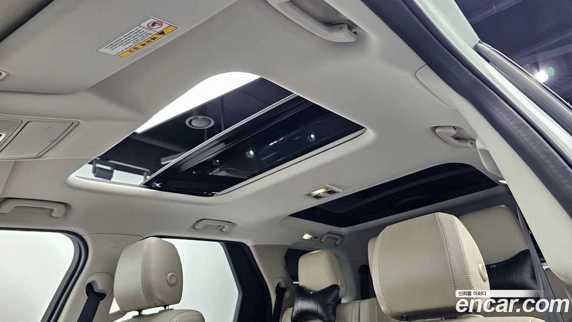 Land Rover Discovery 2019