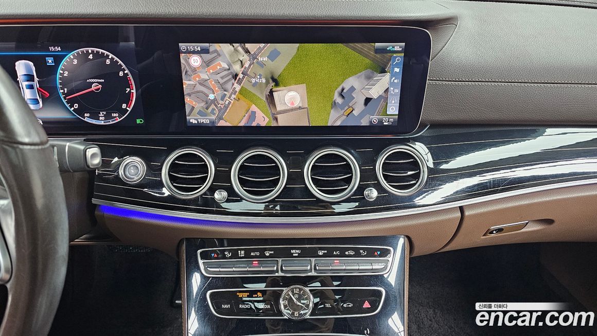 Mercedes-Benz E-Class 2020