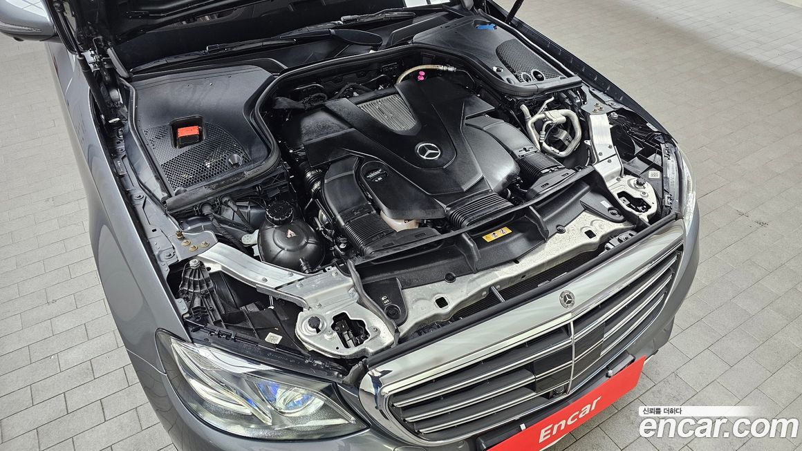 Mercedes-Benz E-Class 2020