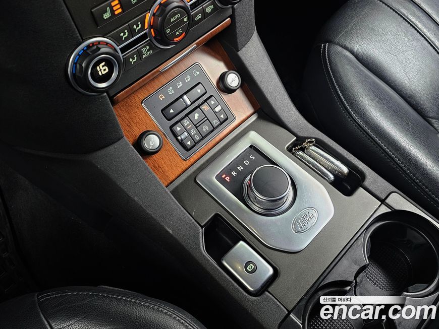 Land Rover Discovery 2016