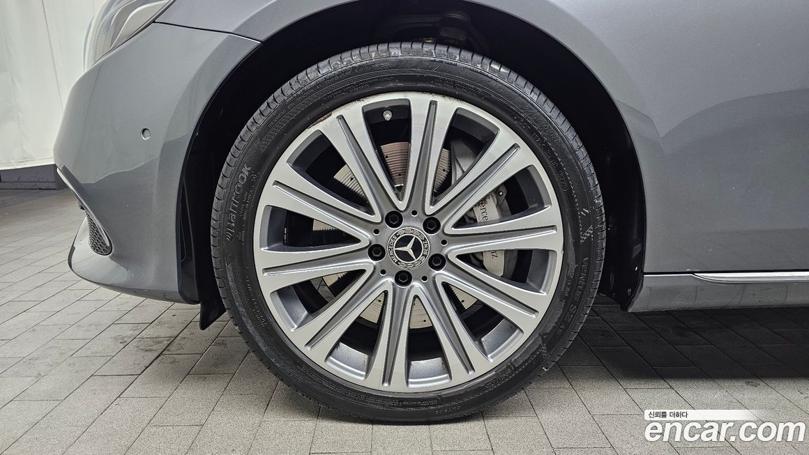 Mercedes-Benz E-Class 2020