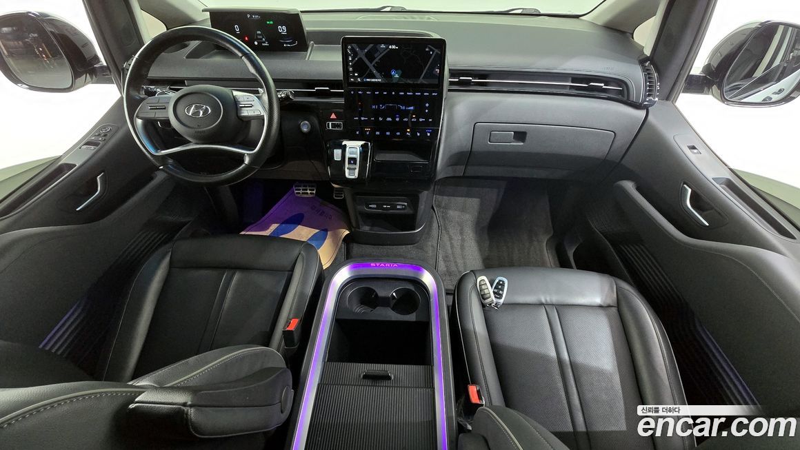 Hyundai Staria 2022