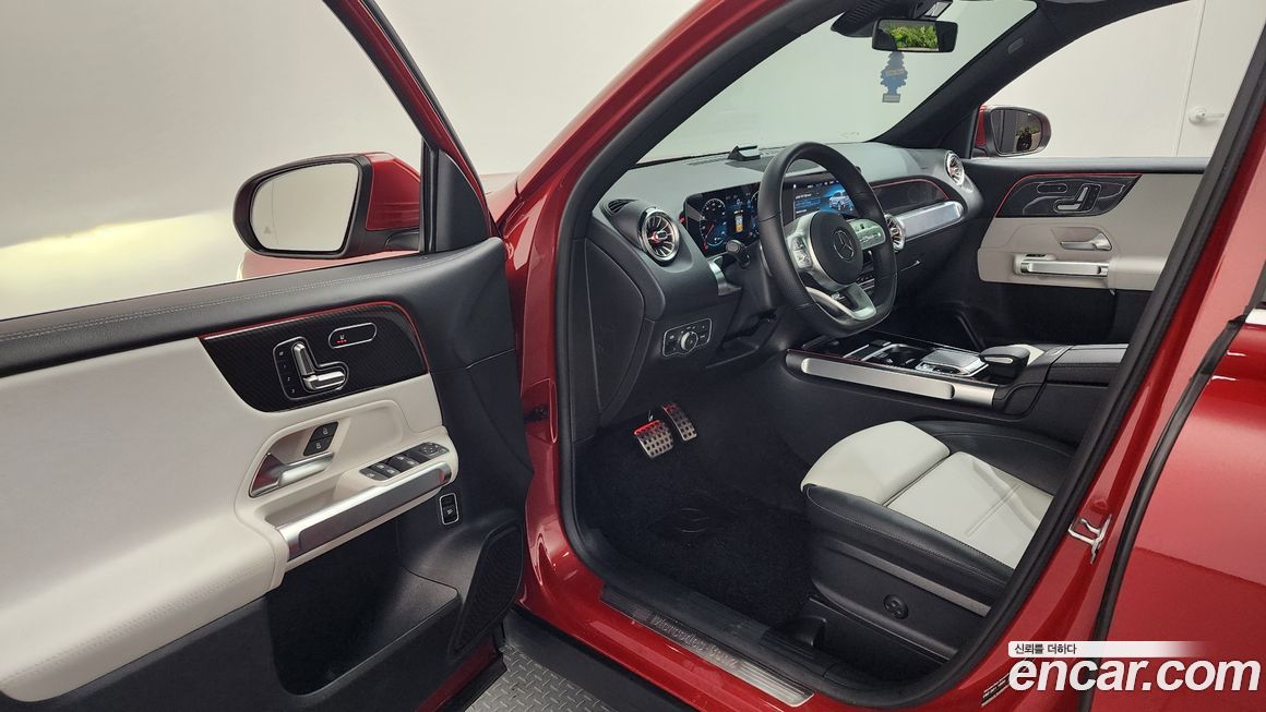 Mercedes-Benz GLB-Class 2020