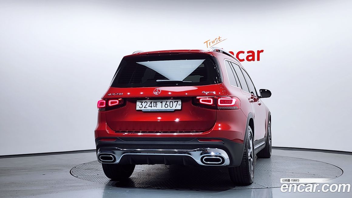 Mercedes-Benz GLB-Class 2020