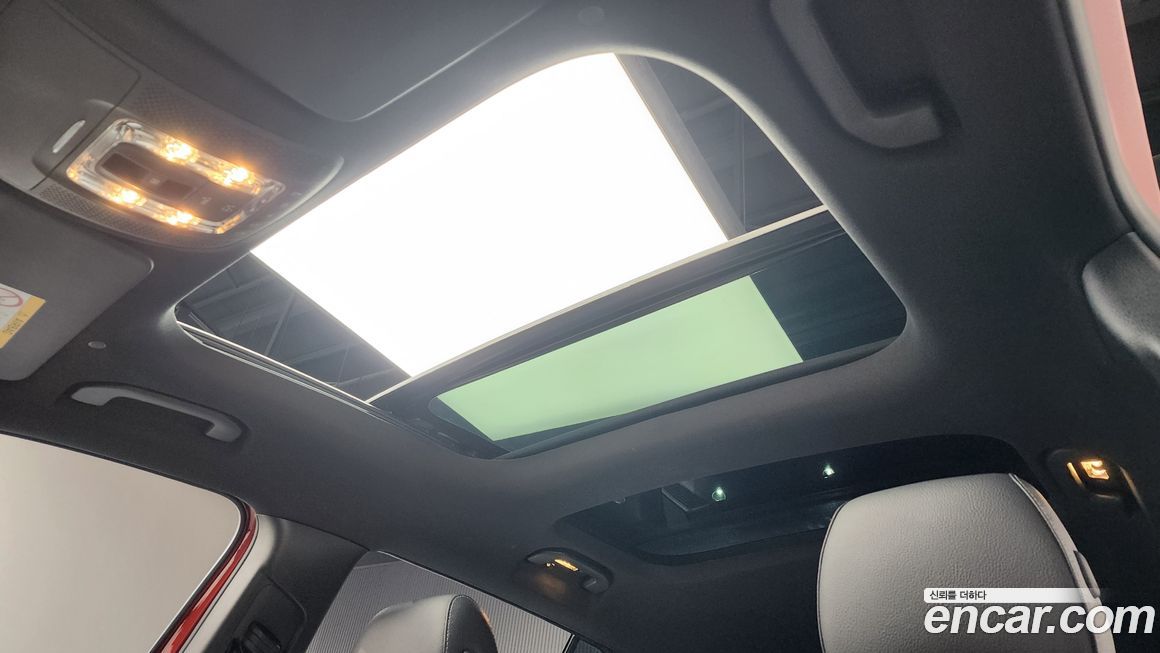 Mercedes-Benz GLB-Class 2020