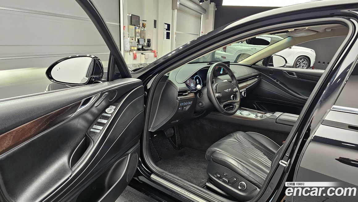 Genesis G80 2021