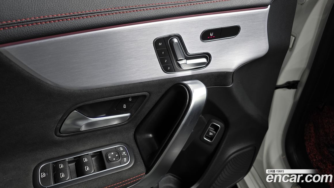 Mercedes-Benz CLA-Class 2020