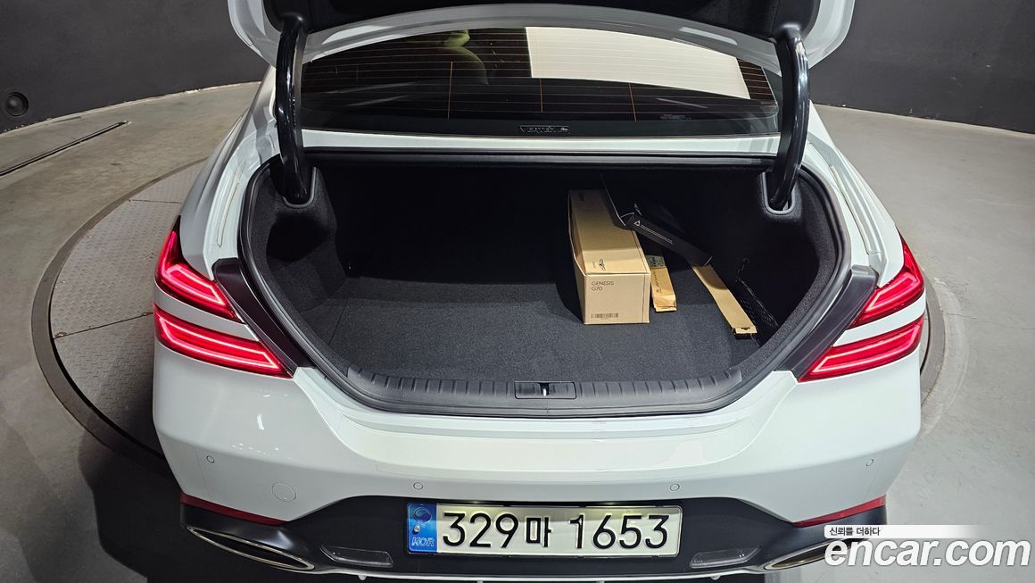 Genesis G70 2023