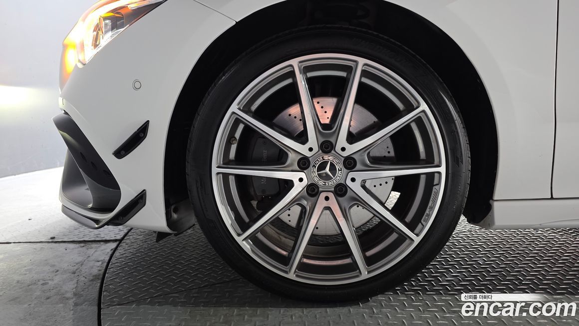 Mercedes-Benz CLA-Class 2020