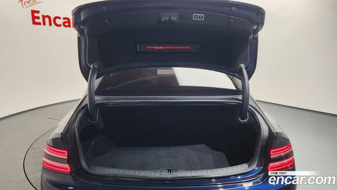 Genesis G80 2021