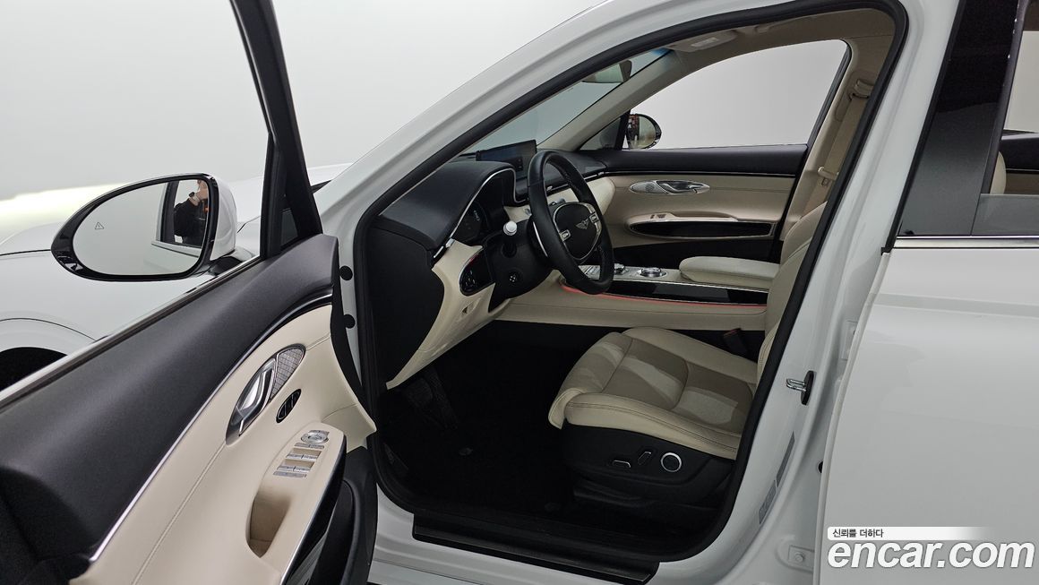 Genesis GV70 2023