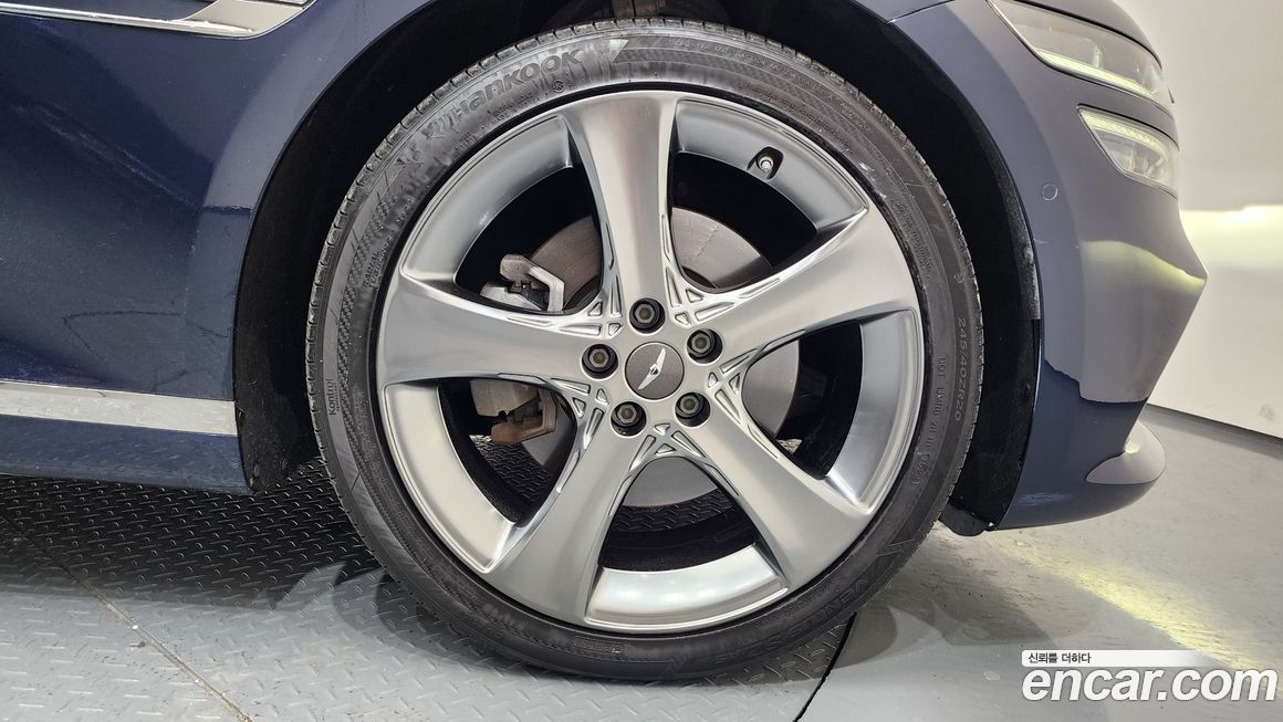 Genesis G80 2021
