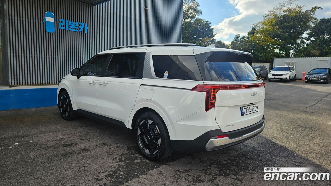 Kia Canival 2025