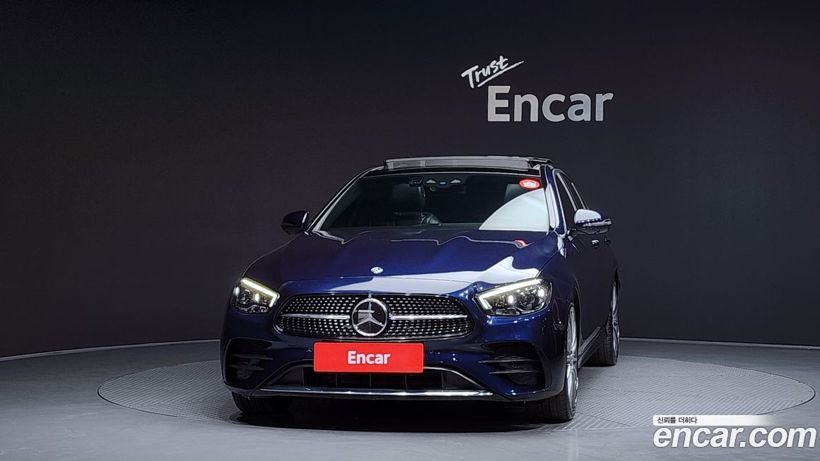 Mercedes-Benz E-Class 2021