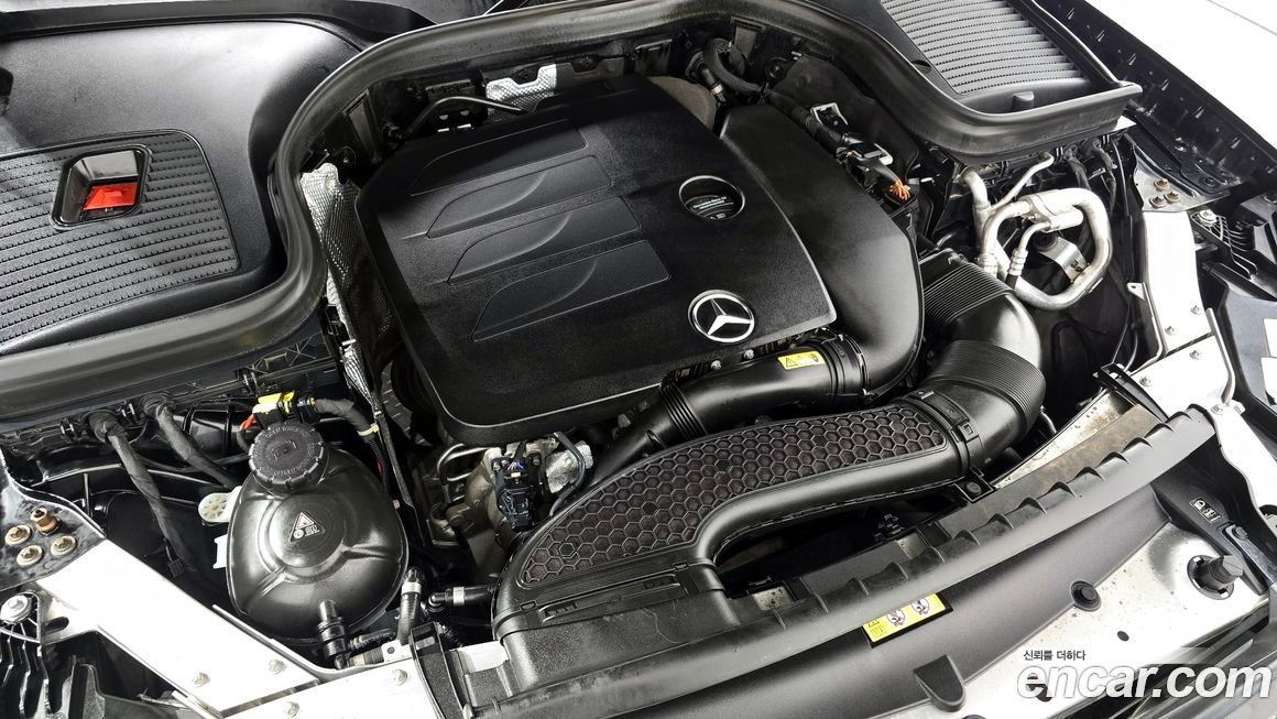 Mercedes-Benz GLC-Class 2020