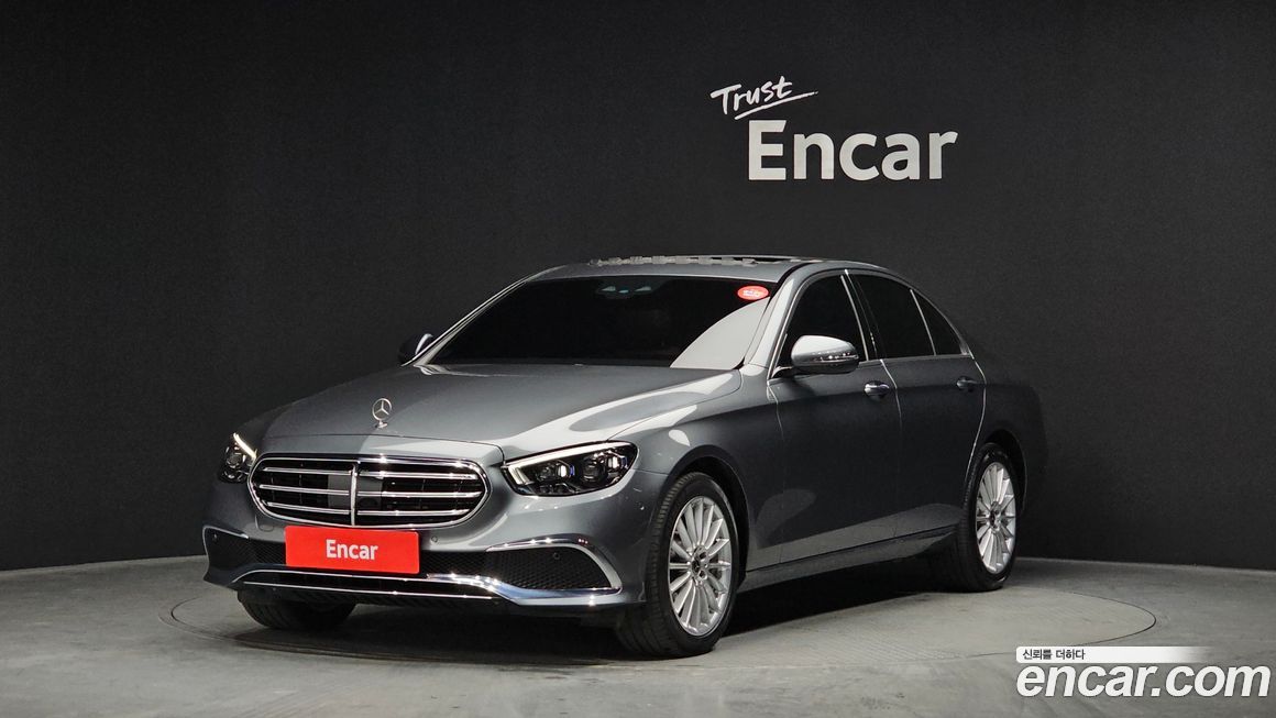 Mercedes-Benz E-Class 2021