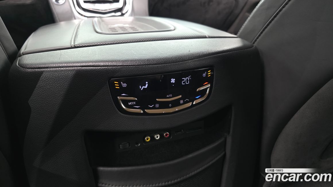 Cadillac Escalade 2016